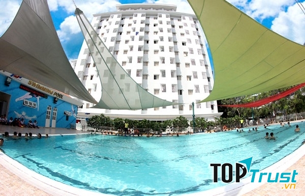 Khuôn viên trường Đại Học có lượt check-in cao nhất