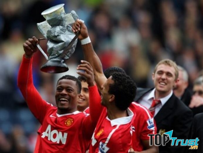 Kiểu ăn mừng chức vô địch kỳ lạ nhất trong thể thao