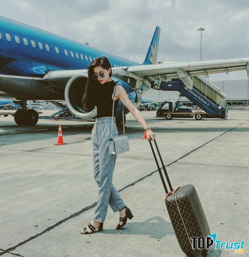 Kinh nghiệm chọn trang phục phù hợp nhất khi đi máy bay