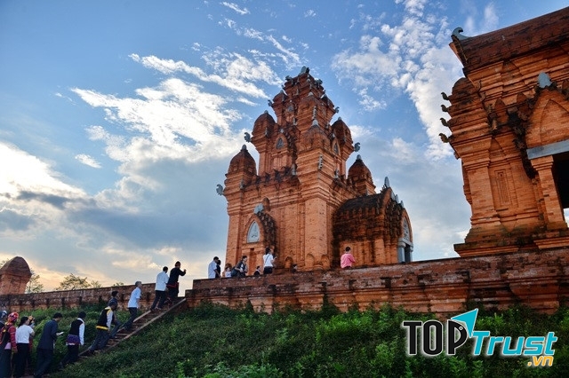 Kinh nghiệm đi làng văn hóa các dân tộc Việt Nam