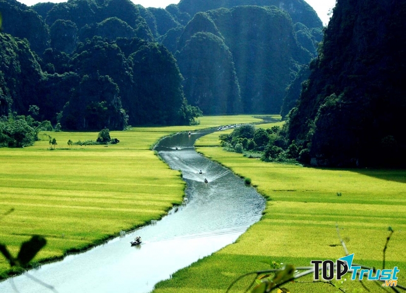 Kỷ lục thú vị của vùng đất thiêng Ninh Bình