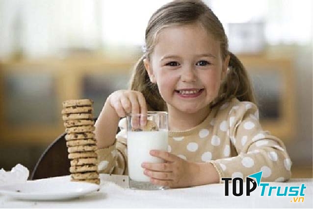 Loại cốm kích thích ăn ngon cho bé tốt nhất hiện nay