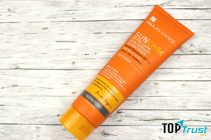 Loại kem chống nắng đi biển tốt nhất hiện nay