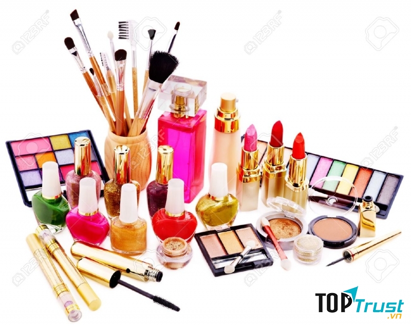 Loại mỹ phẩm bạn nên có trong mùa đông