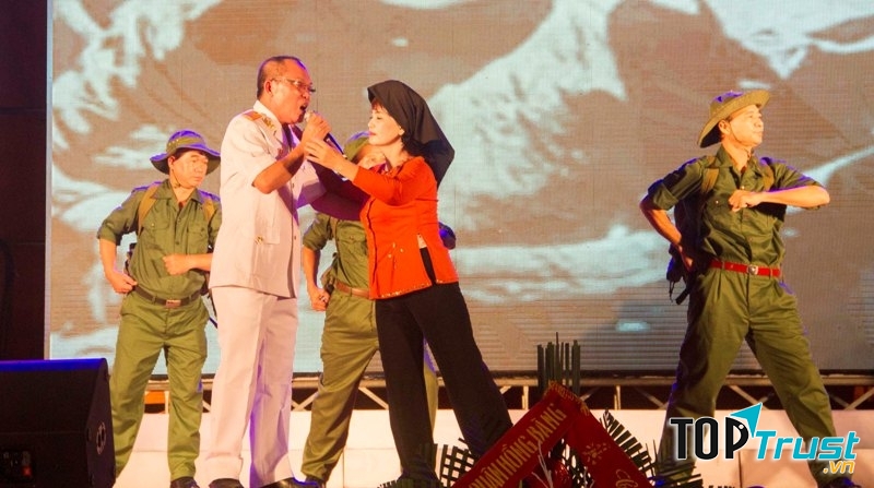 Lời dẫn chương trình văn nghệ 27/7 hay và ý nghĩa nhất