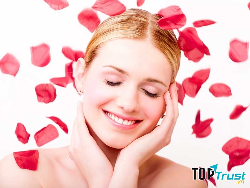 Lợi ích của hoa hồng dành cho phái đẹp