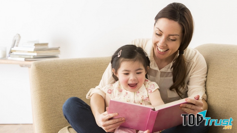 Lợi ích của việc đọc sách cùng con cha mẹ nên biết
