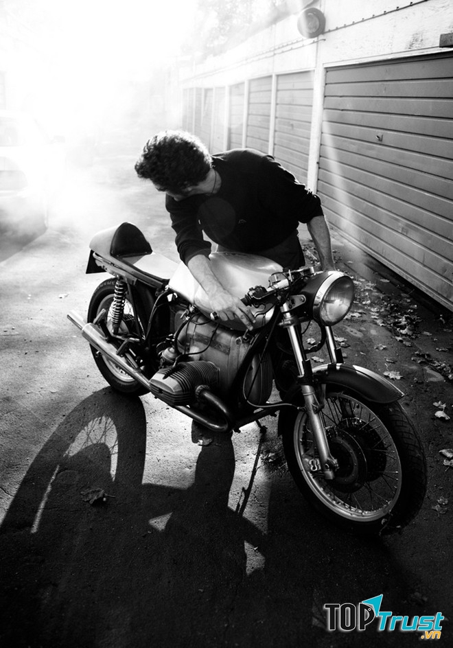 Lý do con gái luôn bị thu hút bởi trai hư