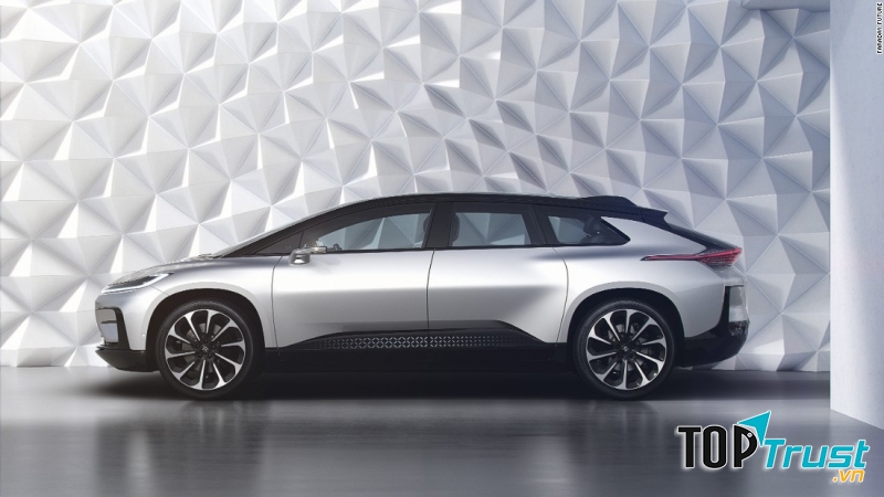 Mẫu ô tô điện có giá đắt nhất thế giới hiện nay