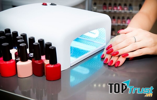 Máy hơ gel móng tay và móng chân hiệu quả tốt nhất