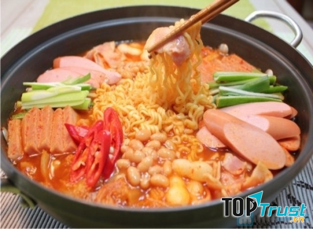 Mẹo ăn mì gói an toàn cho sức khỏe bạn nên biết