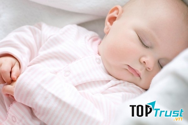 Mẹo bảo vệ trẻ em khi ở nhà