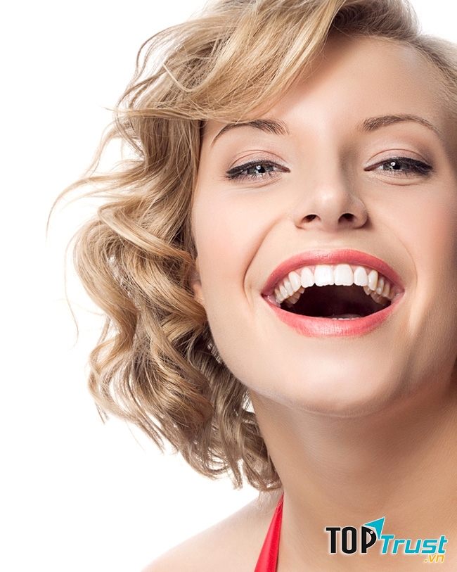 Mẹo giúp bạn có hàm răng trắng sáng