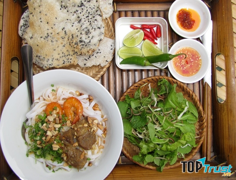 Món ăn nổi tiếng nhất Hội An