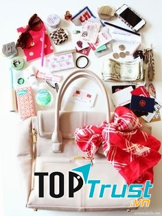 Món đồ không thể thiếu trong giỏ xách các bạn nữ