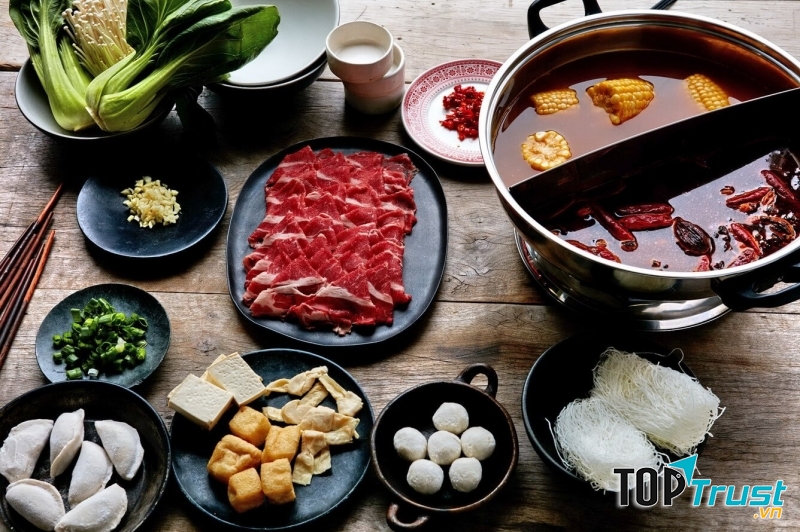 Món lẩu ngon của Hàn Quốc cho bữa tiệc gia đình kì nghỉ lễ 30/4-1/5