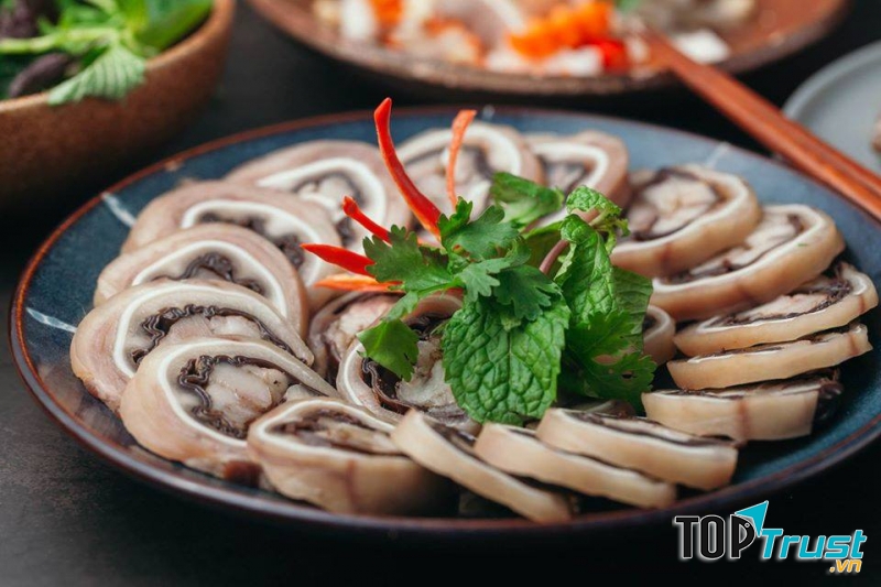 Món ngon từ tai heo và cách chế biến đơn giản tại nhà