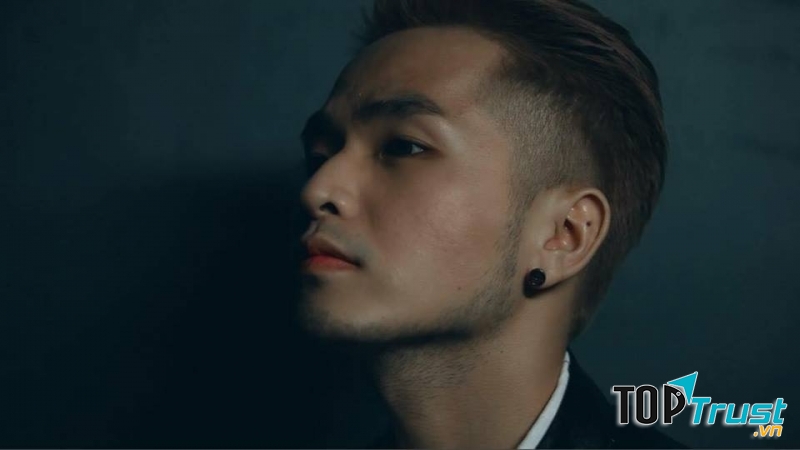 MV bài hát ấn tượng nhất của ca sĩ Phạm Hồng Phước