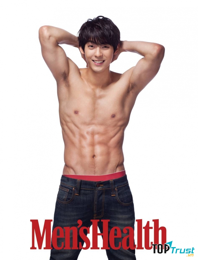 Mỹ nam Hàn Quốc sở hữu khuôn mặt tỷ lệ nghịch với thân hình