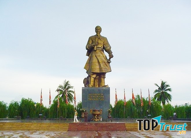 Ngành nghề dễ xin việc nhất tại Nam Định