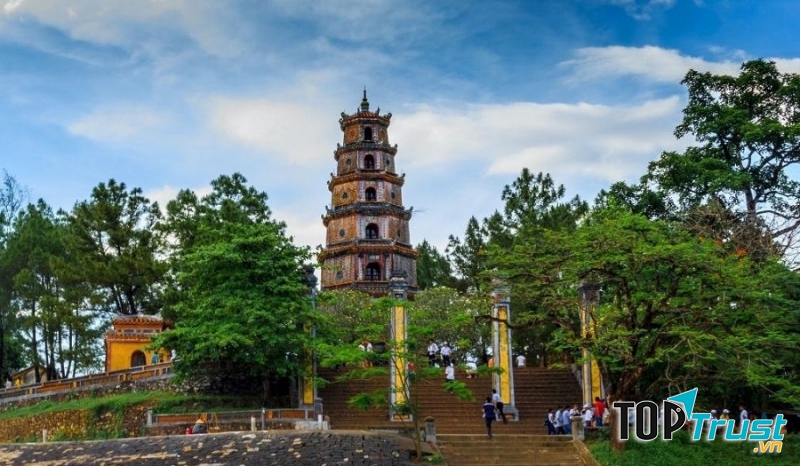 Ngôi chùa đẹp nhất ở Huế