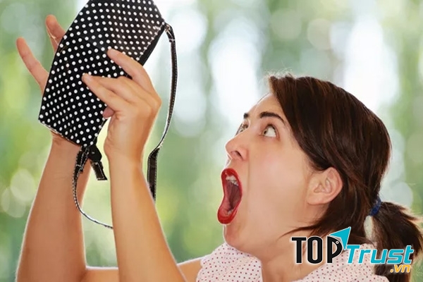 Nguyên nhân dẫn đến việc bạn luôn rỗng túi