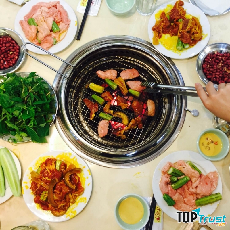 Nhà hàng chuyên thịt dê ngon nhất Hà Nội