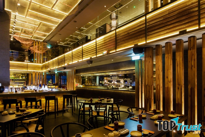 Nhà hàng nổi tiếng và sang trọng bậc nhất tại quận 1, TP. HCM