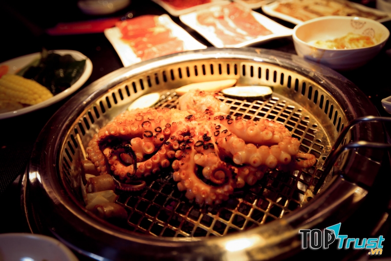 Nhà hàng, quán ăn ngon khu vực Dương Đình Nghệ, Cầu Giấy, Hà Nội