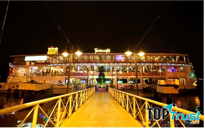 Nhà hàng tiệc cưới hiện đại, sang trọng nhất thành phố Hồ Chí Minh