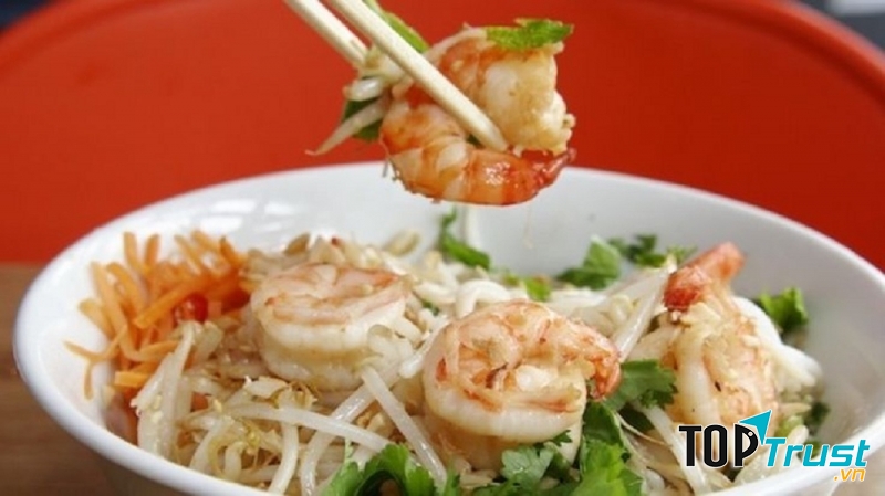 Nhà hàng Việt Nam nổi tiếng nhất ở Paris, Pháp