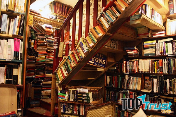 Nhà sách được yêu thích nhất Thanh Hóa