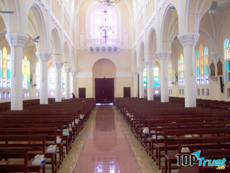 Nhà thờ lớn và đẹp nhất Quy Nhơn, Bình Định