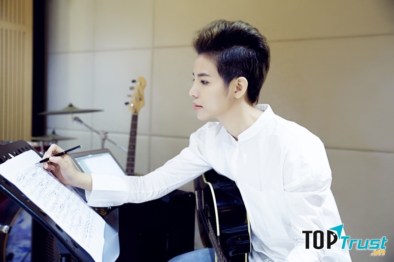 Nhân vật Việt Nam sinh năm 1992 tài năng và nổi tiếng nhất