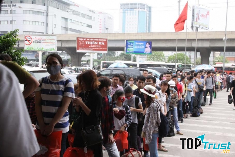 Nỗi khổ của việc bắt xe về quê ăn Tết ai cũng từng trải qua