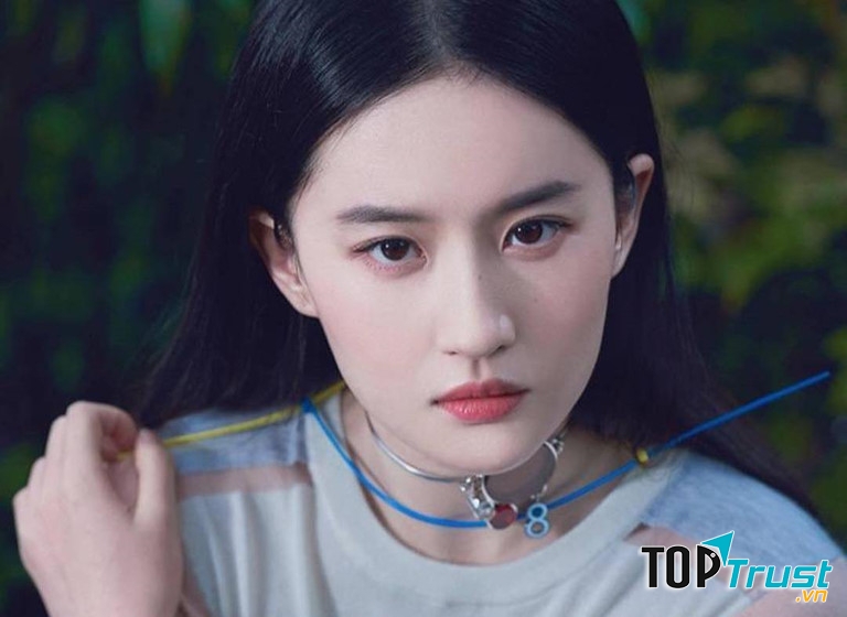 Nữ diễn viên nổi tiếng nhất Trung Quốc