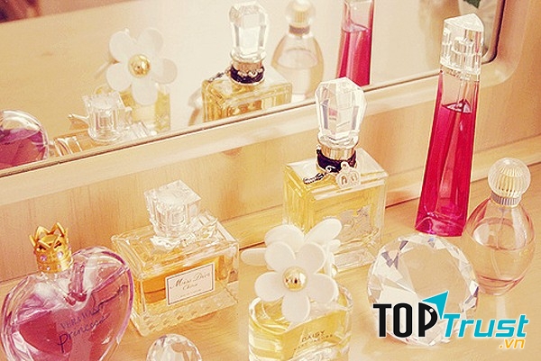 Nước hoa unisex tốt nhất trong mùa hè
