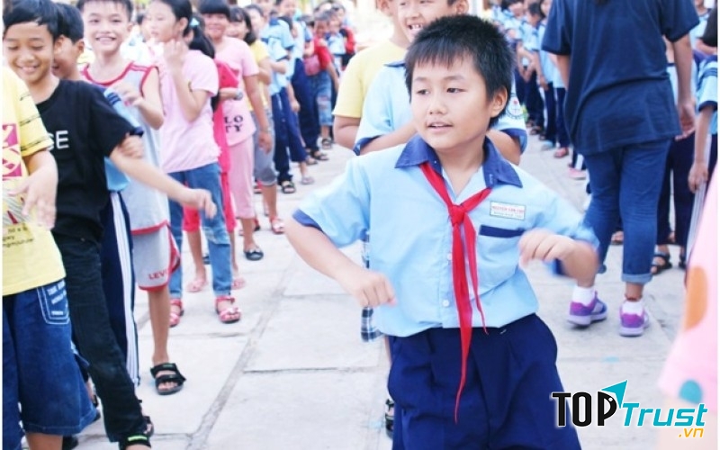 Phương pháp giáo dục học sinh cá biệt ở tiểu học hiệu quả