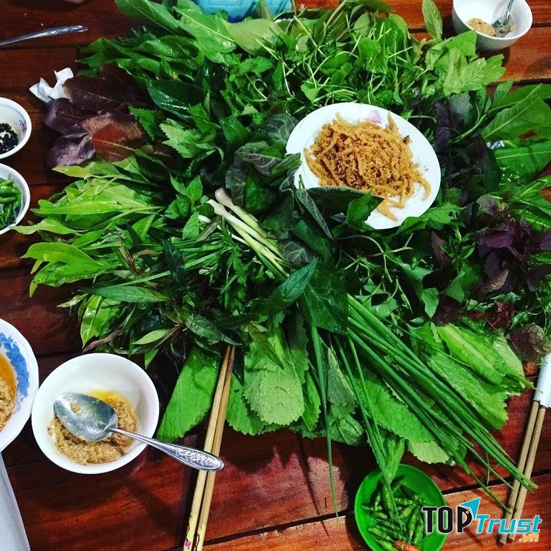 Quán ăn ngon nổi tiếng thu hút du khách ở Đắk Nông