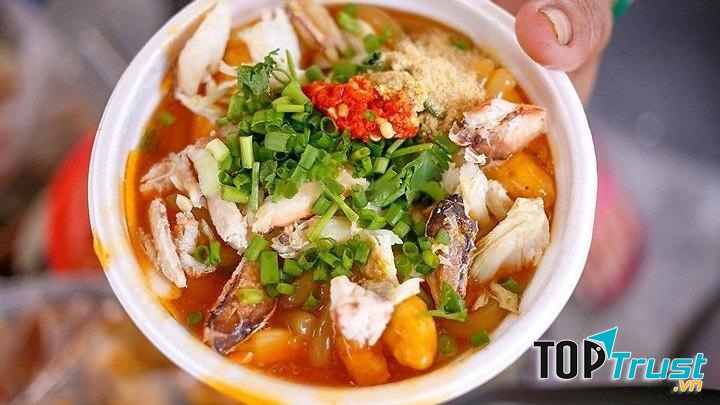 Quán ăn ngon ở đường Lý Thường Kiệt, Huế