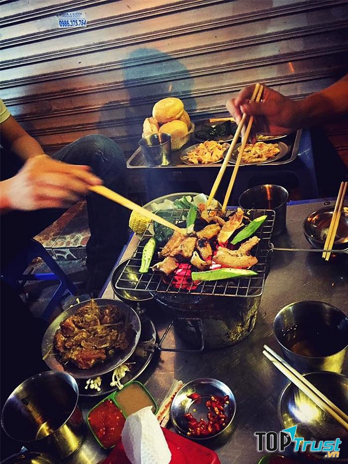 Quán ăn ngon phố Nguyễn Thái Học, Quận Ba Đình