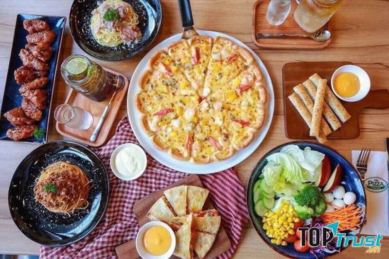 Quán ăn ngon tại phố Xuân Diệu, Hà Nội