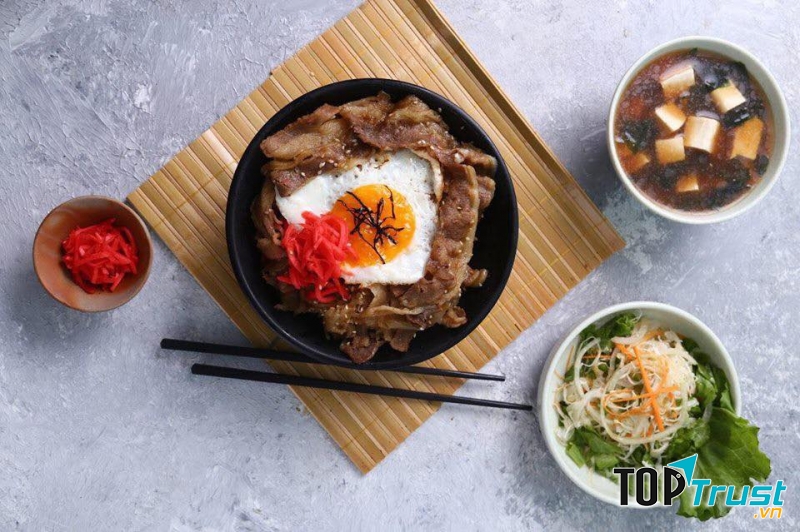 Quán ăn ngon trên đường Dương Khuê, quận Nam Từ Liêm