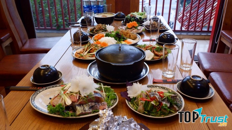 Quán ăn ngon trên đường Thành Thái, Quận Cầu Giấy