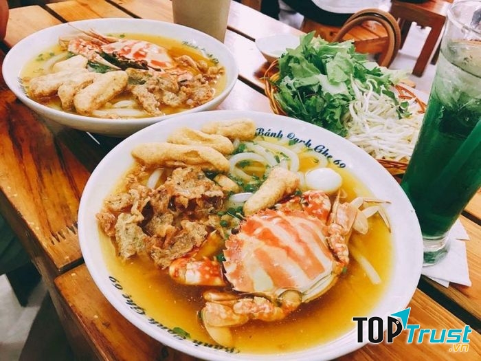 Quán ăn ngon và chất lượng tại đường Phó Đức Chính, TP. HCM