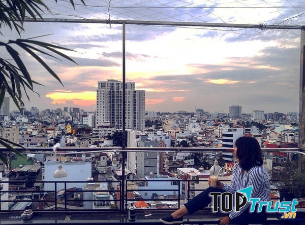 Quán ăn, nhà hàng view trên cao ngắm toàn cảnh Hà Nội