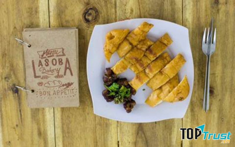 Quán ăn vặt ngon gần Học Viện Công Nghệ Bưu Chính Viễn Thông