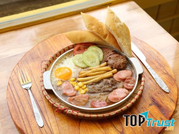 Quán ăn vặt ngon nhất quận Ngô Quyền, Hải Phòng