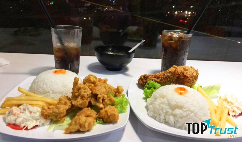 Quán ăn vặt ngon tại phố Nhổn, Bắc Từ Liêm