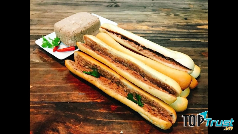 Quán bánh mì que ngon nhất Sài Gòn